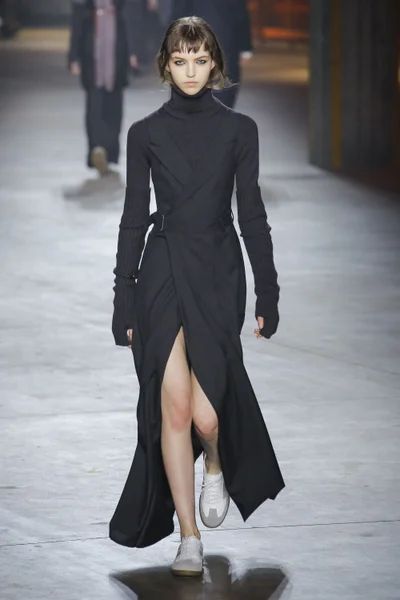 Look 34